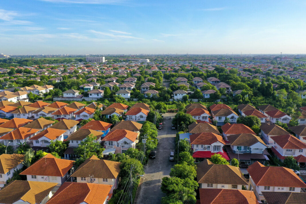 Aerial view of a beautiful home settlement