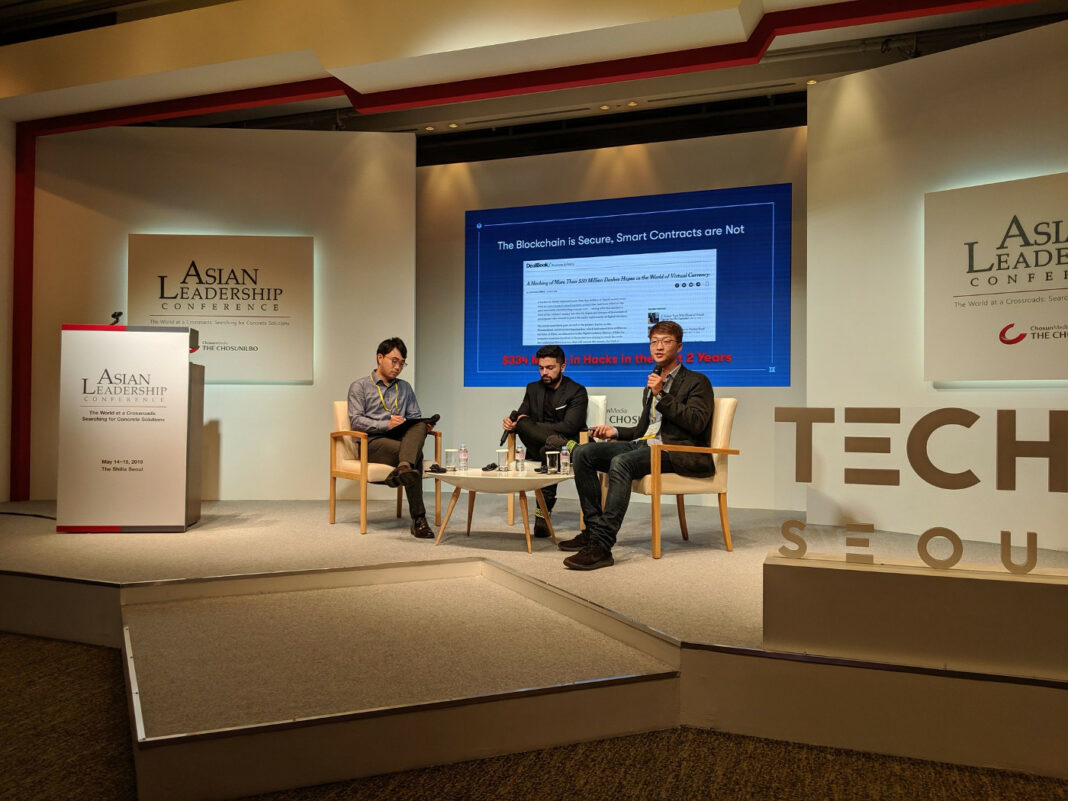 Quantstamp CEO Richard Ma talking about blockchain mass adoption at the Asian Leadership Conference, along with Everipedia and Hashed