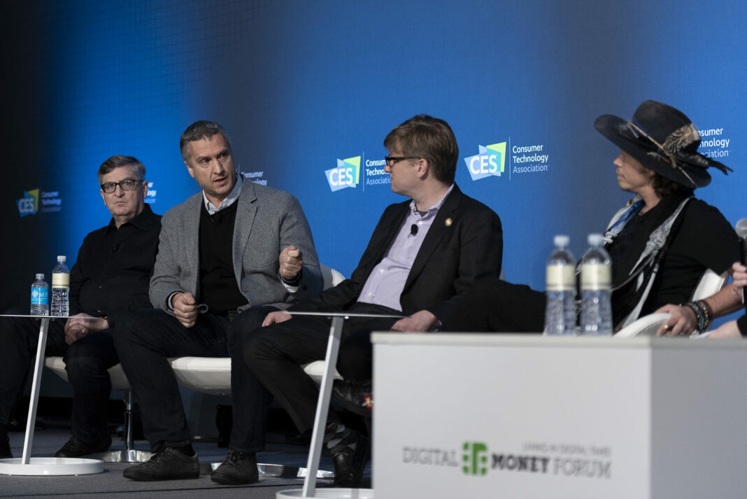Crypto debate at the 2019 Digital Money Forum